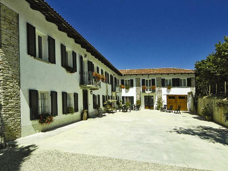 Villa Agriturismo Cascina Anri Mango Exterior foto